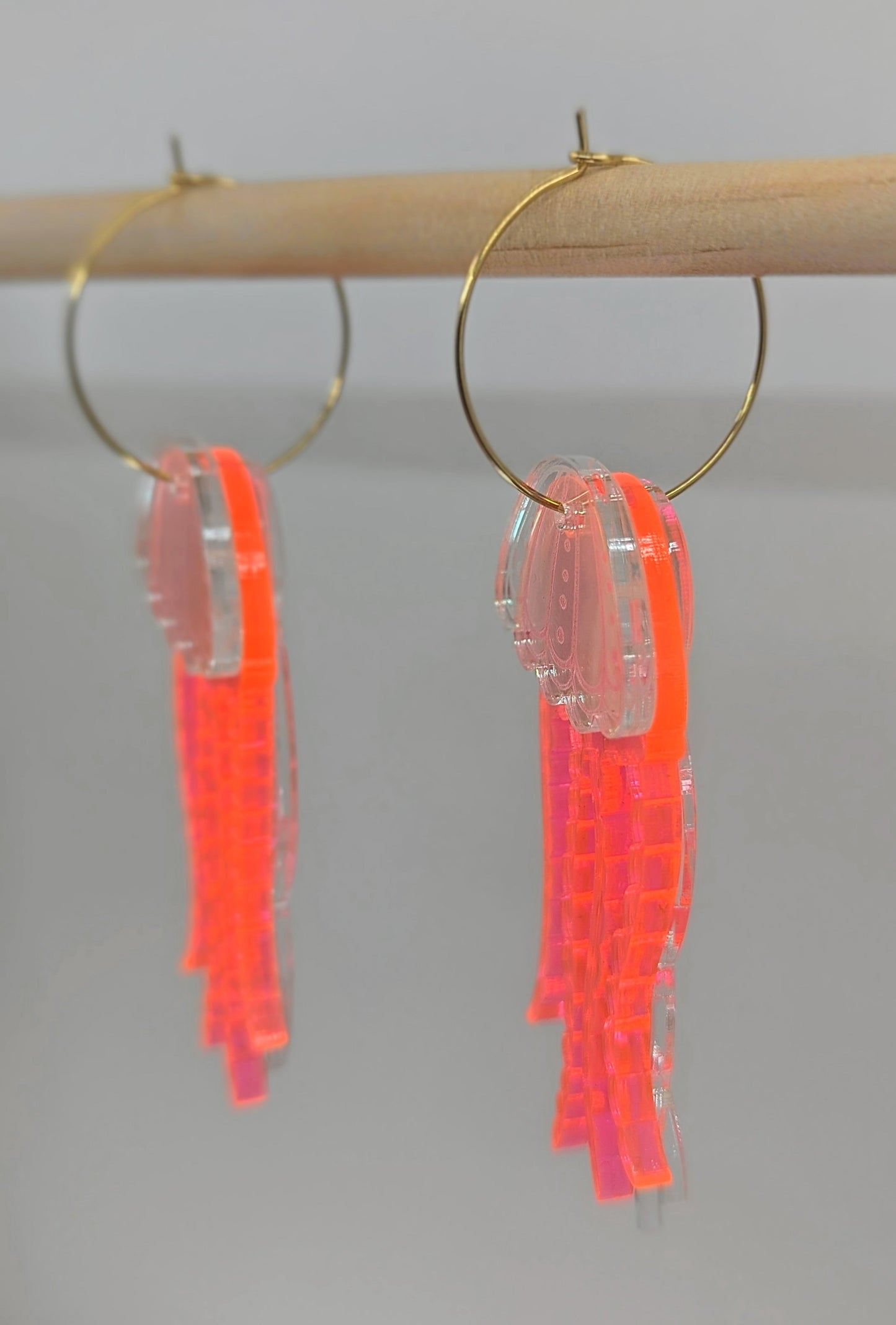 Jellyfish Earrings - Irisdescent/Fluro Pink-2